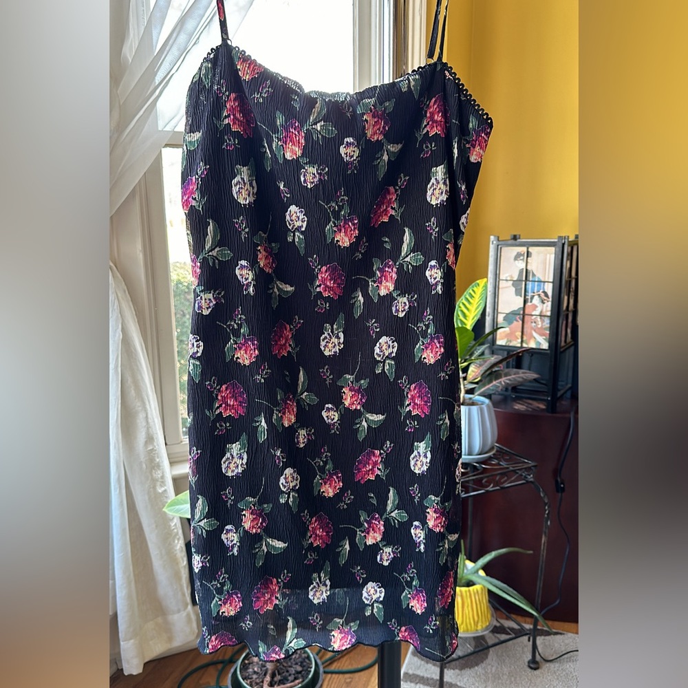 Kendall and Kylie dress